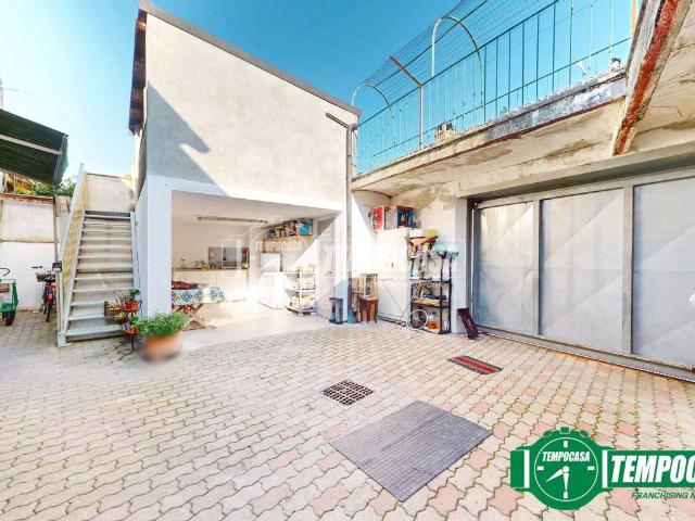 Villa Indipendente in vendita a Piemonte, Alessandria