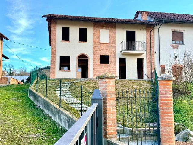 Villa Indipendente in vendita a Vallechiara, Piemonte