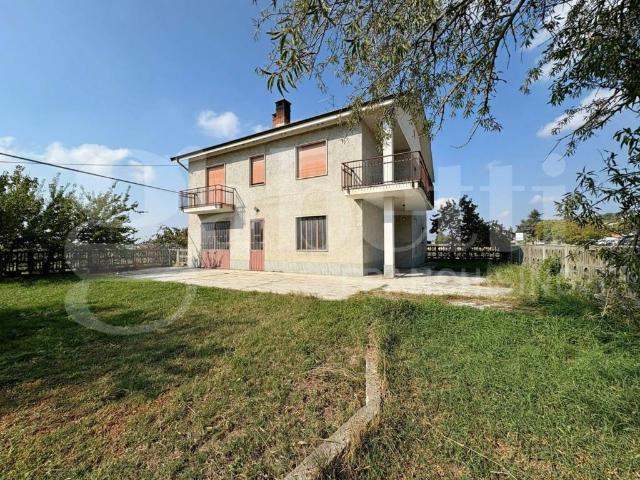 Villa Indipendente in vendita a San Maurizio, Bra