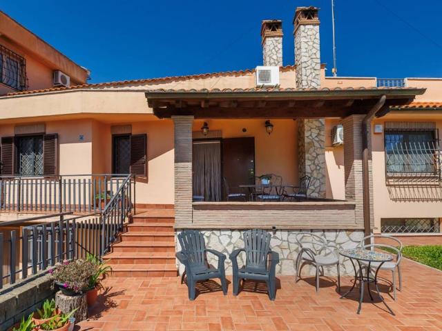 Villa Indipendente in vendita a Roma Capitale, Lazio
