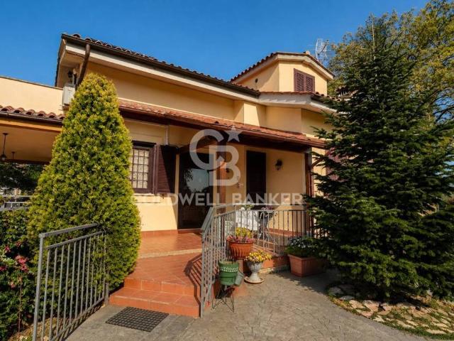 Villa Indipendente in vendita a Roma Capitale, Lazio