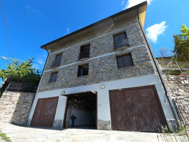 Villa Indipendente in vendita a Brallo Di Pregola, Lombardia