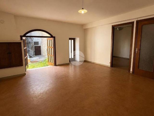 Villa Indipendente in vendita a Comunità montana della valle Camonica, Braone
