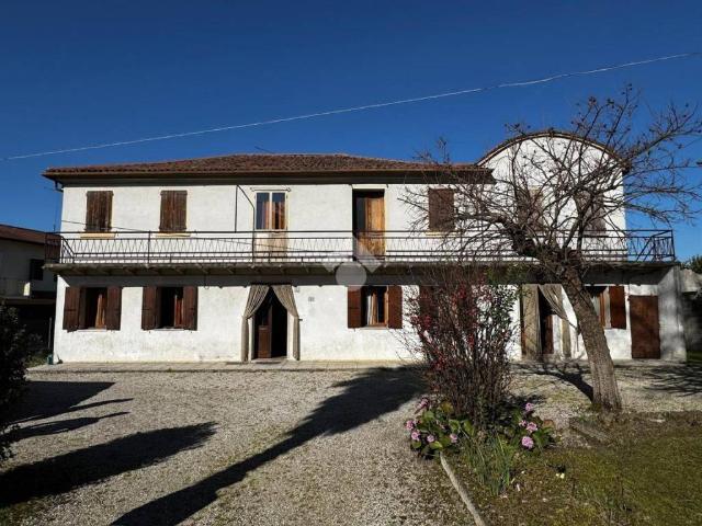 Villa Indipendente in vendita a Breda Di Piave, Veneto