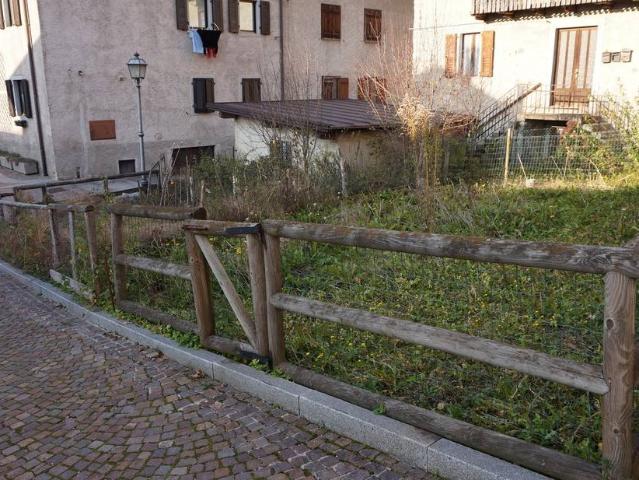 Villa Indipendente in vendita a Comunità delle Giudicarie, Lardaro
