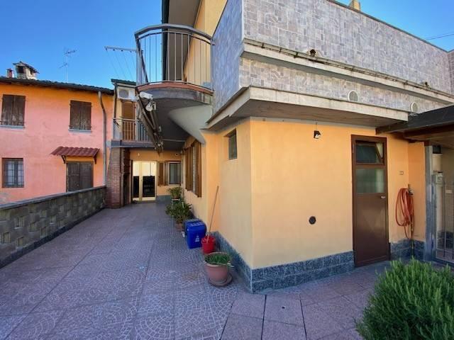 Villa Indipendente in vendita a Brembio, Lombardia