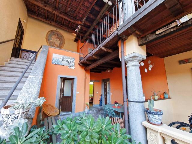 Villa Indipendente in vendita a Comunità Montana Valli del Verbano, Brenta