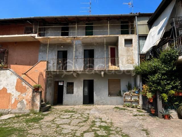 Villa Indipendente in vendita a Comunità Montana Valli del Verbano, Brenta