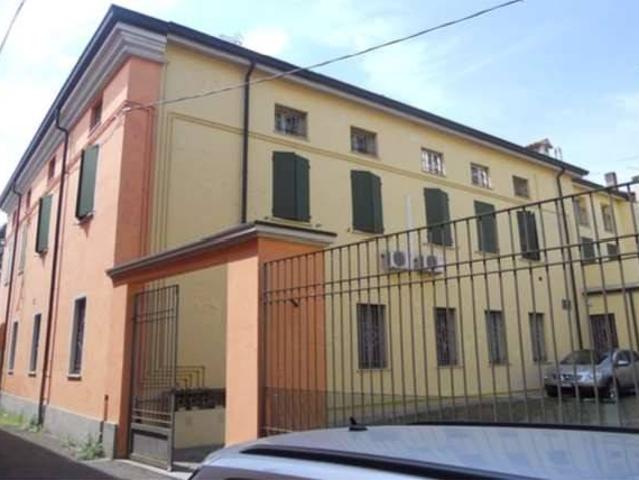 Palazzo in vendita a Bassa Reggiana, Re