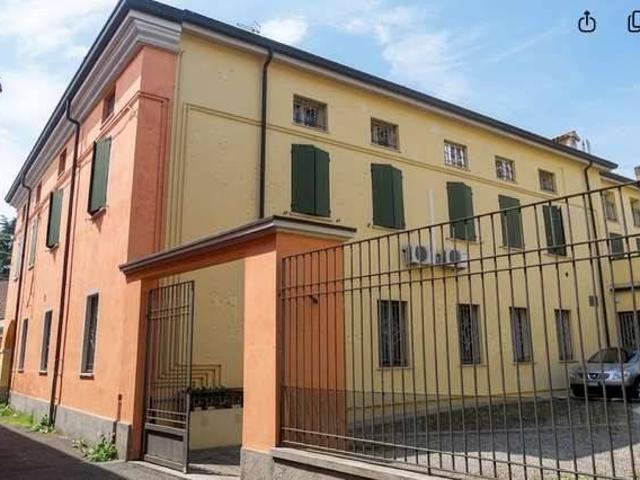 Palazzo in vendita a Bassa Reggiana, Re