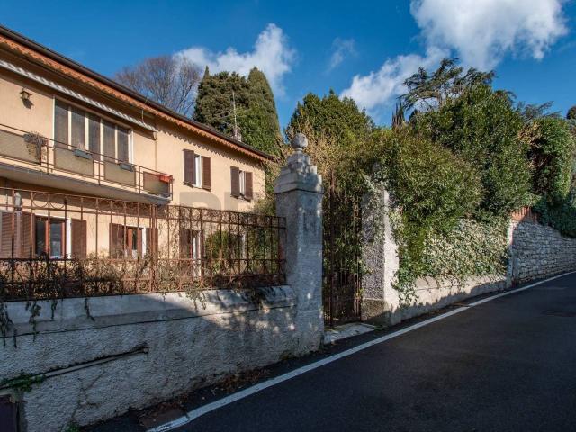 Villa Indipendente in vendita a Zona Est, Brescia