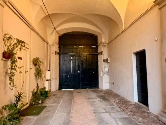 Villa Indipendente in vendita a Zona Centro, Brescia