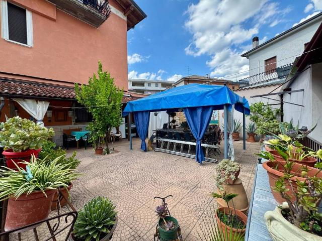 Villa Indipendente in vendita a Zona Nord, Brescia