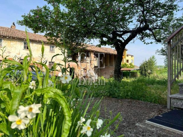 Villa Indipendente in vendita a Bressana Bottarone, Lombardia