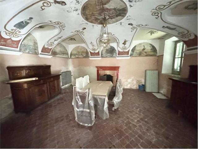Villa Indipendente in vendita a Comunità Montana Valli del Verbano, Brezzo Di Bedero