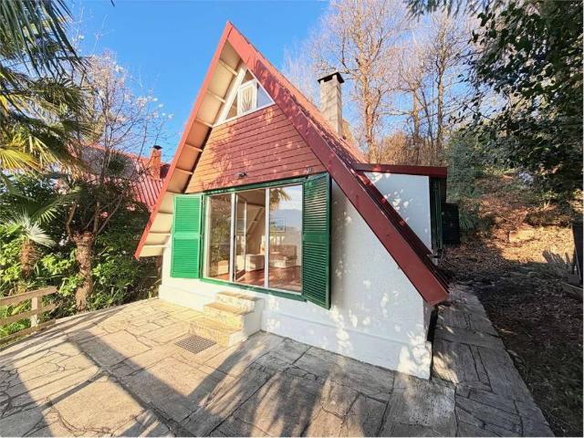 Villa Indipendente in vendita a Comunità Montana Valli del Verbano, Brezzo Di Bedero