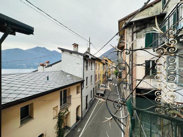 Villa Indipendente in vendita a Brienno, Lombardia