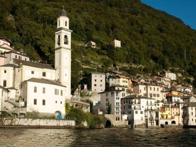 Villa Indipendente in vendita a Brienno, Como
