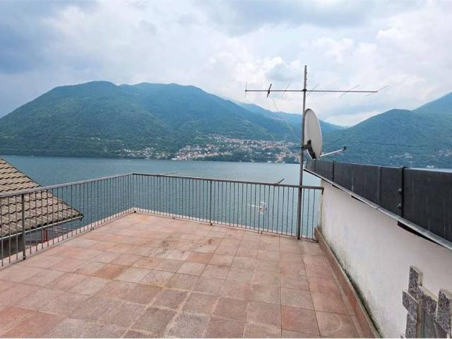 Villa Indipendente in vendita a Brienno, Lombardia