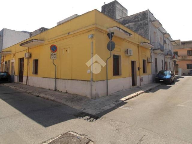 Villa Indipendente in vendita a Cappuccini, Puglia