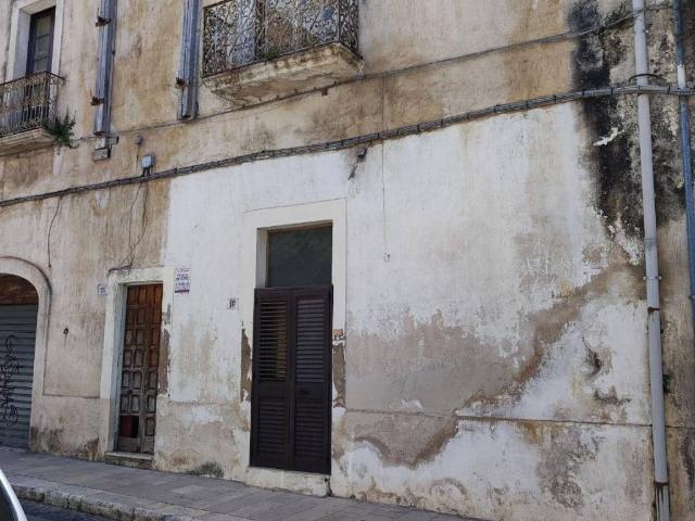Villa Indipendente in vendita a Brindisi