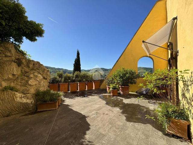 Villa Indipendente in vendita a Unione della Romagna Faentina, Brisighella