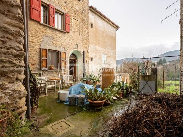 Villa Indipendente in vendita a Unione della Romagna Faentina, Brisighella