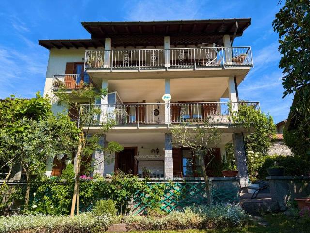 Villa Indipendente in vendita a Comunità Montana Valli del Verbano, Brissago Valtravaglia