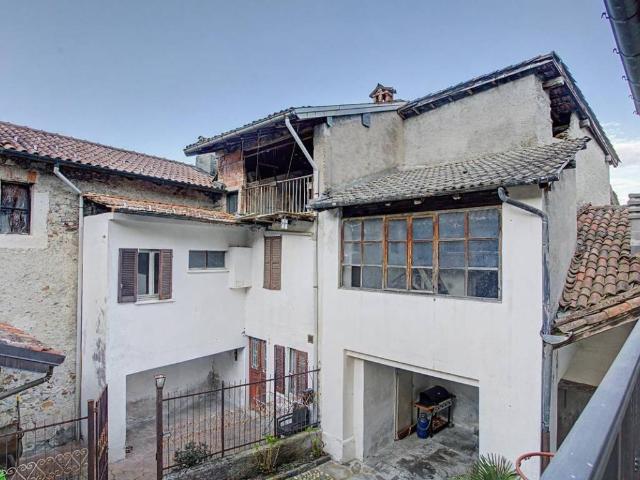 Villa Indipendente in vendita a Comunità Montana Valli del Verbano, Brissago Valtravaglia