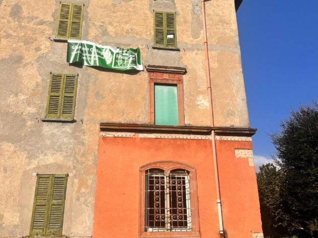 Villa Indipendente in vendita a Brivio, Lombardia