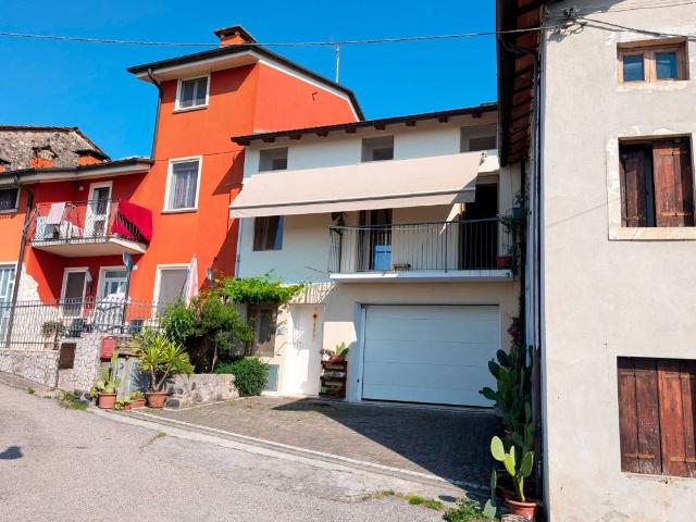 Villa Indipendente in vendita a Brogliano, Veneto
