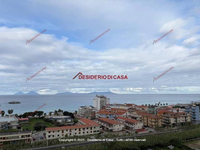 Villa Indipendente in vendita a Brolo, Sicilia