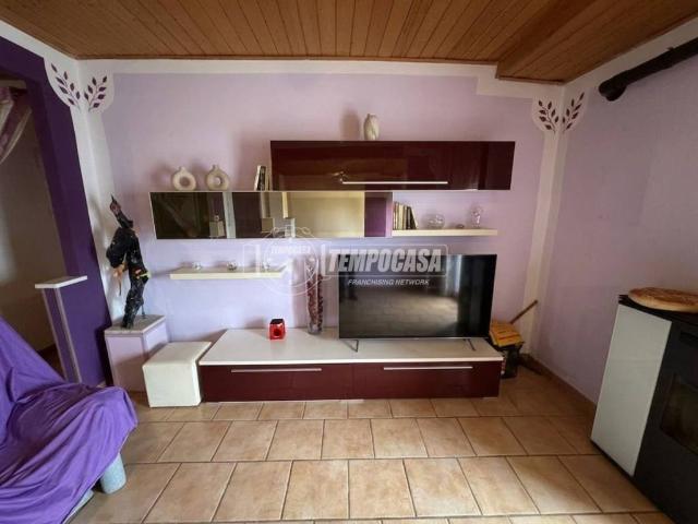 Villa Indipendente in vendita a Broni, Lombardia