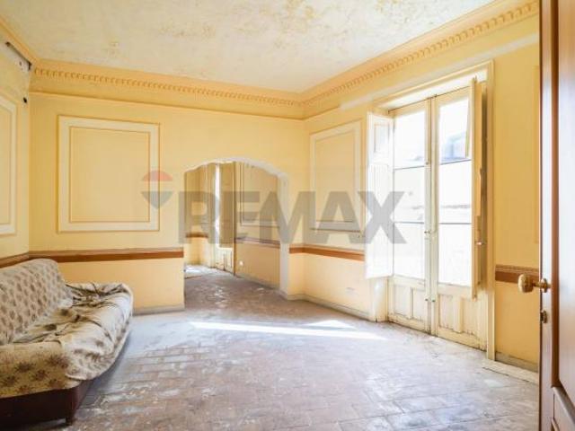 Villa Indipendente in vendita a Bronte, Sicilia