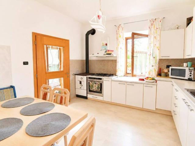 Villa Indipendente in vendita a Überetsch-Unterland - Oltradige-Bassa Atesina, Bronzolo - Branzoll