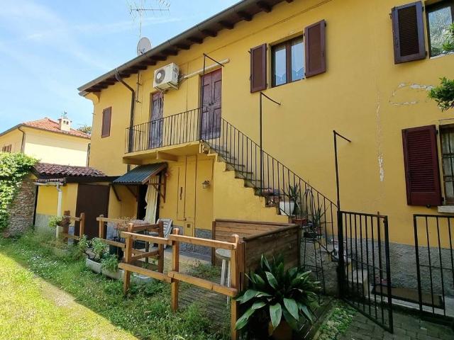 Villa Indipendente in vendita a Moncucco, Brugherio