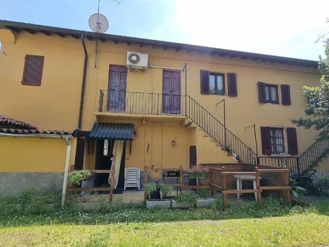 Villa Indipendente in vendita a Moncucco, Brugherio