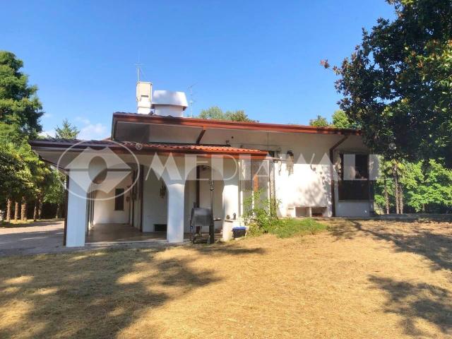 Villa Indipendente in vendita a Brugnera, Friuli-Venezia Giulia