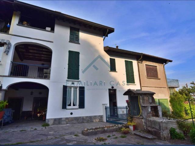 Villa Indipendente in vendita a Brunello, Lombardia