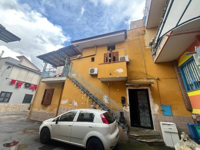 Villa Indipendente in vendita a Brusciano, Campania