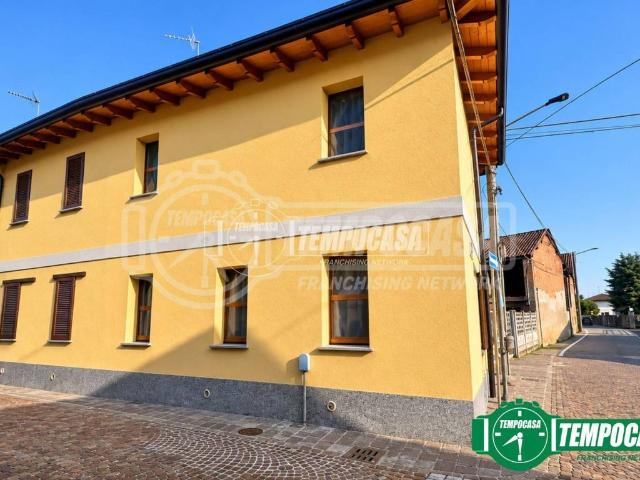 Villa Indipendente in vendita a Cassinazza, Bubbiano