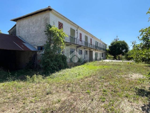 Villa Indipendente in vendita a Piemonte, Asti