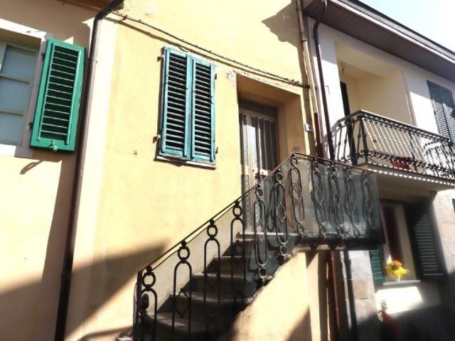 Villa Indipendente in vendita a Bucine, Toscana