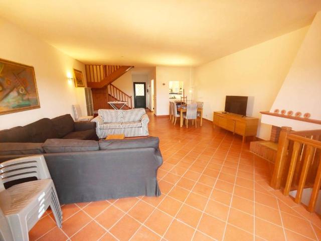 Villa Indipendente in vendita a Bucine, Toscana