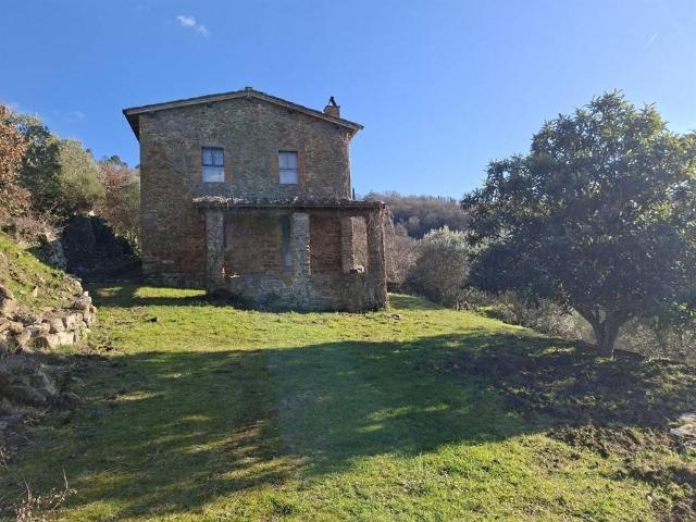 Villa Indipendente in vendita a Bucine, Toscana