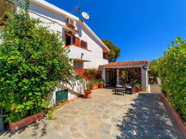 Villa Indipendente in vendita a Ponte, Agrustos