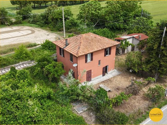 Villa Indipendente in vendita a Budrio, Reggio Emilia