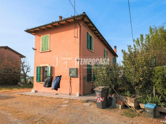 Villa Indipendente in vendita a Budrio, Reggio Emilia