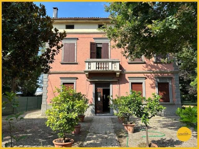 Villa Indipendente in vendita a Budrio, Reggio Emilia