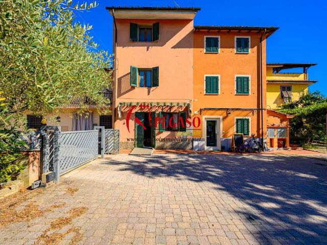 Villa Indipendente in vendita a Stignano, Buggiano